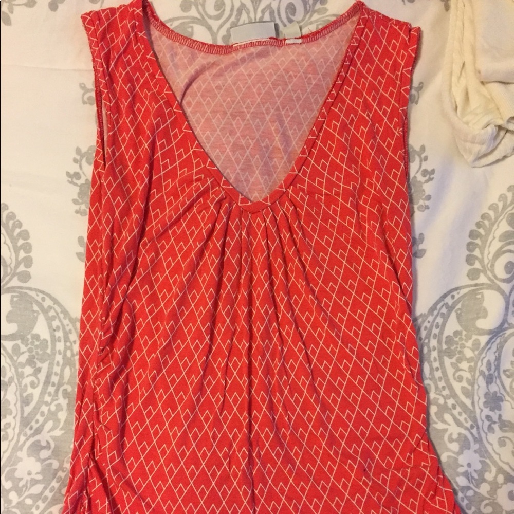 New York & Company V-neck tank